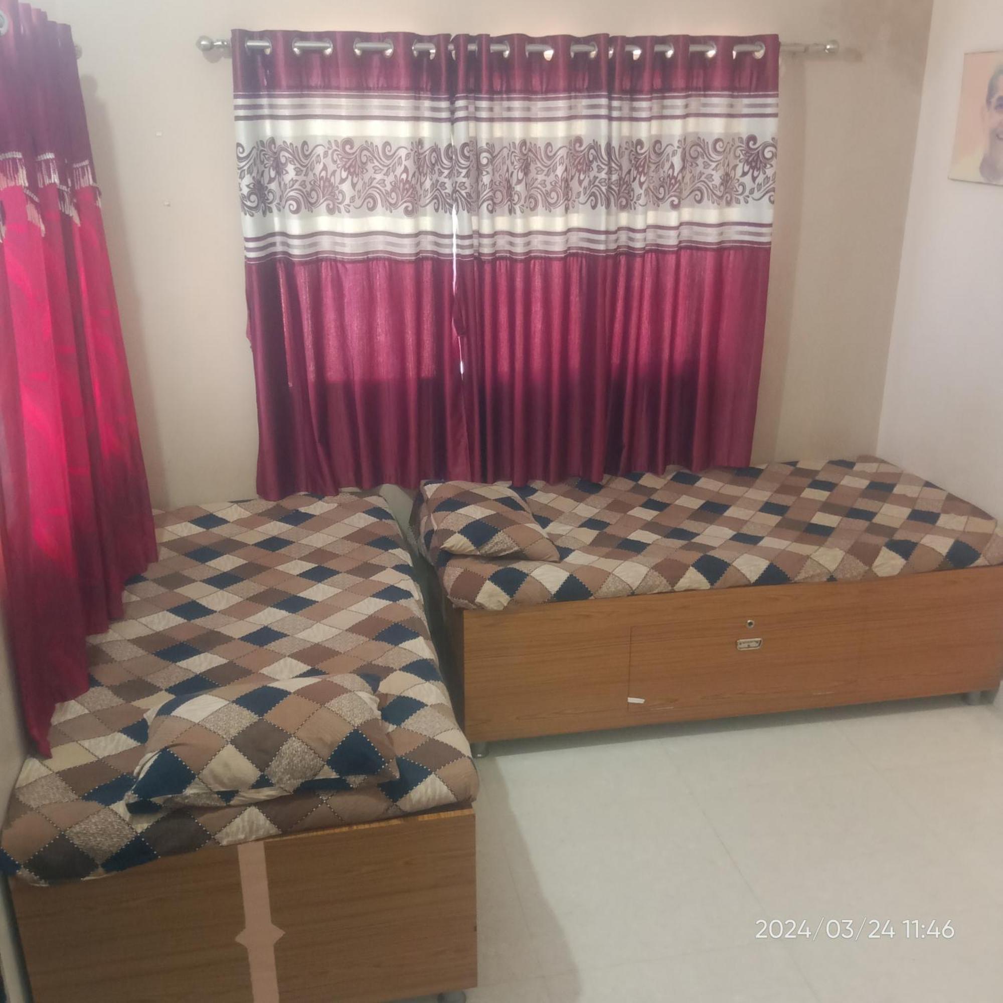 Dwarka Home Stay 2 Only Family Chambre photo